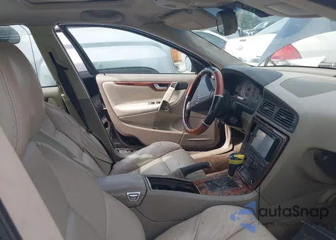 2006 Volvo S60 2.5T from USA, damaged, VIN YV1RS592762528340